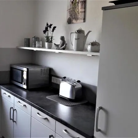Apartment Prior